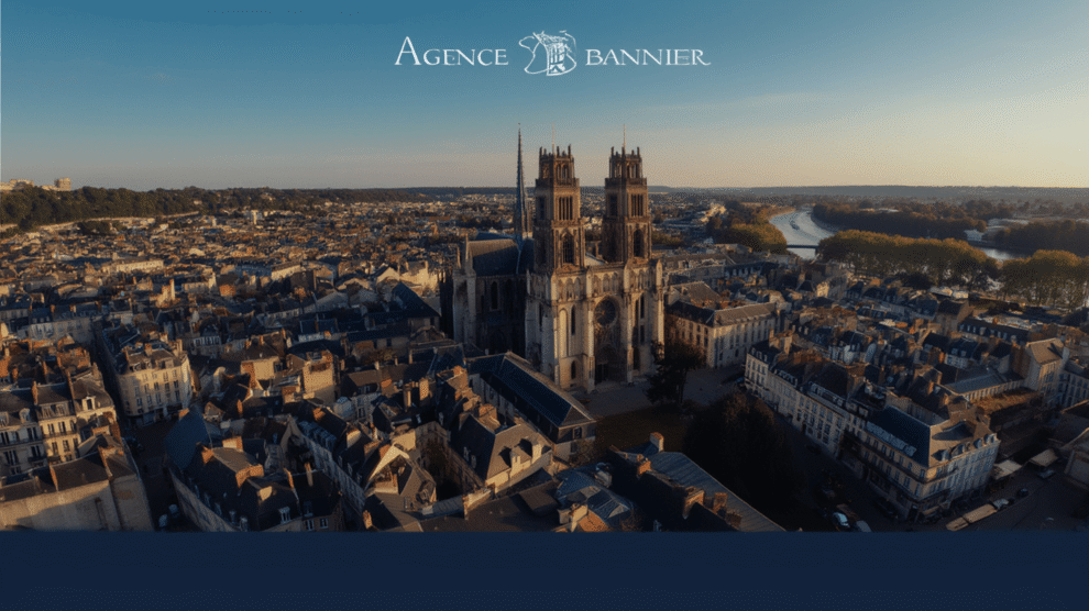 AtMédia : L’agence de communication web qui propulse votre présence en ligne à Orléans 1 agence bannier panorama ciel